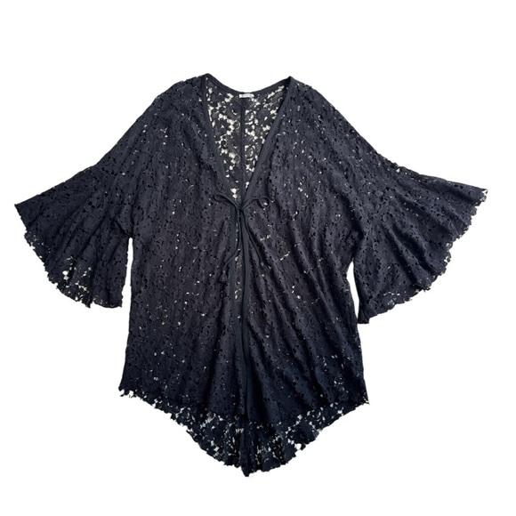 Free People Move Over Lace Wrap Size Medium - Picture 3 of 5